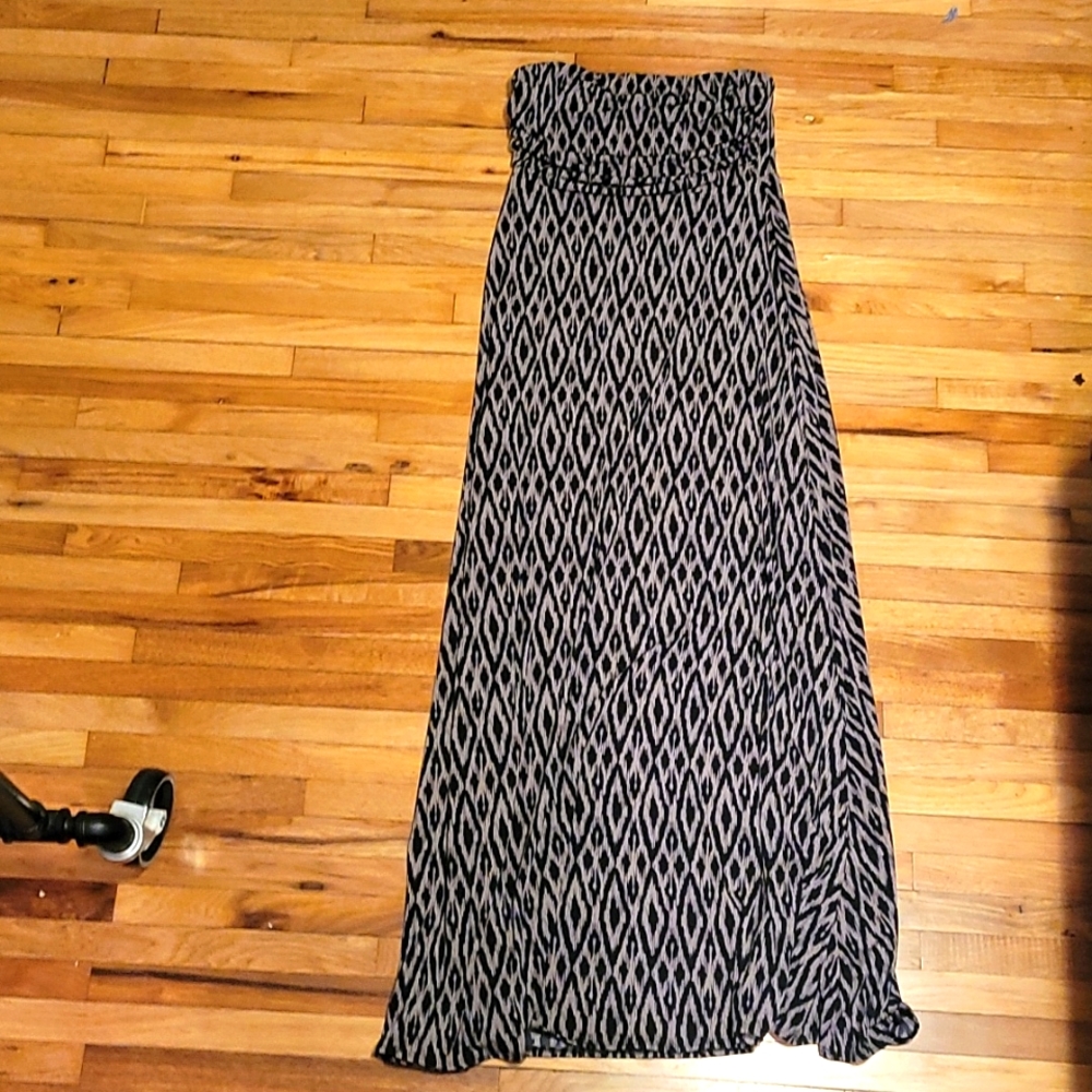 Banana Republic XS black and beige/brown strapless dress